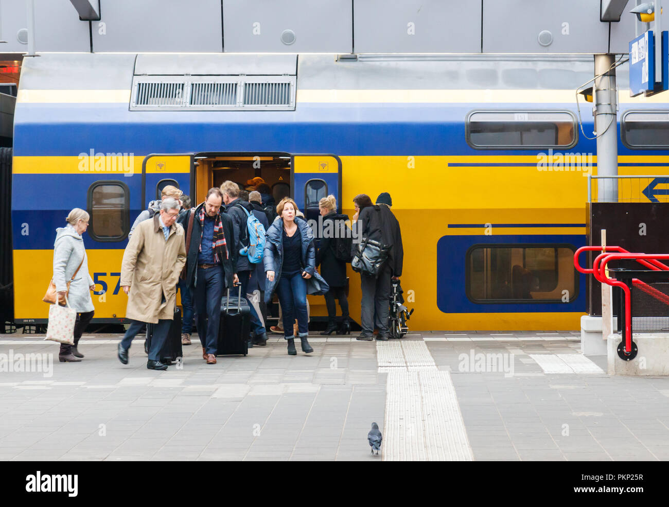 Utrecht, Pays-Bas - le 16 novembre 2017 - Utrecht Centraal Station de chemin de fer Banque D'Images