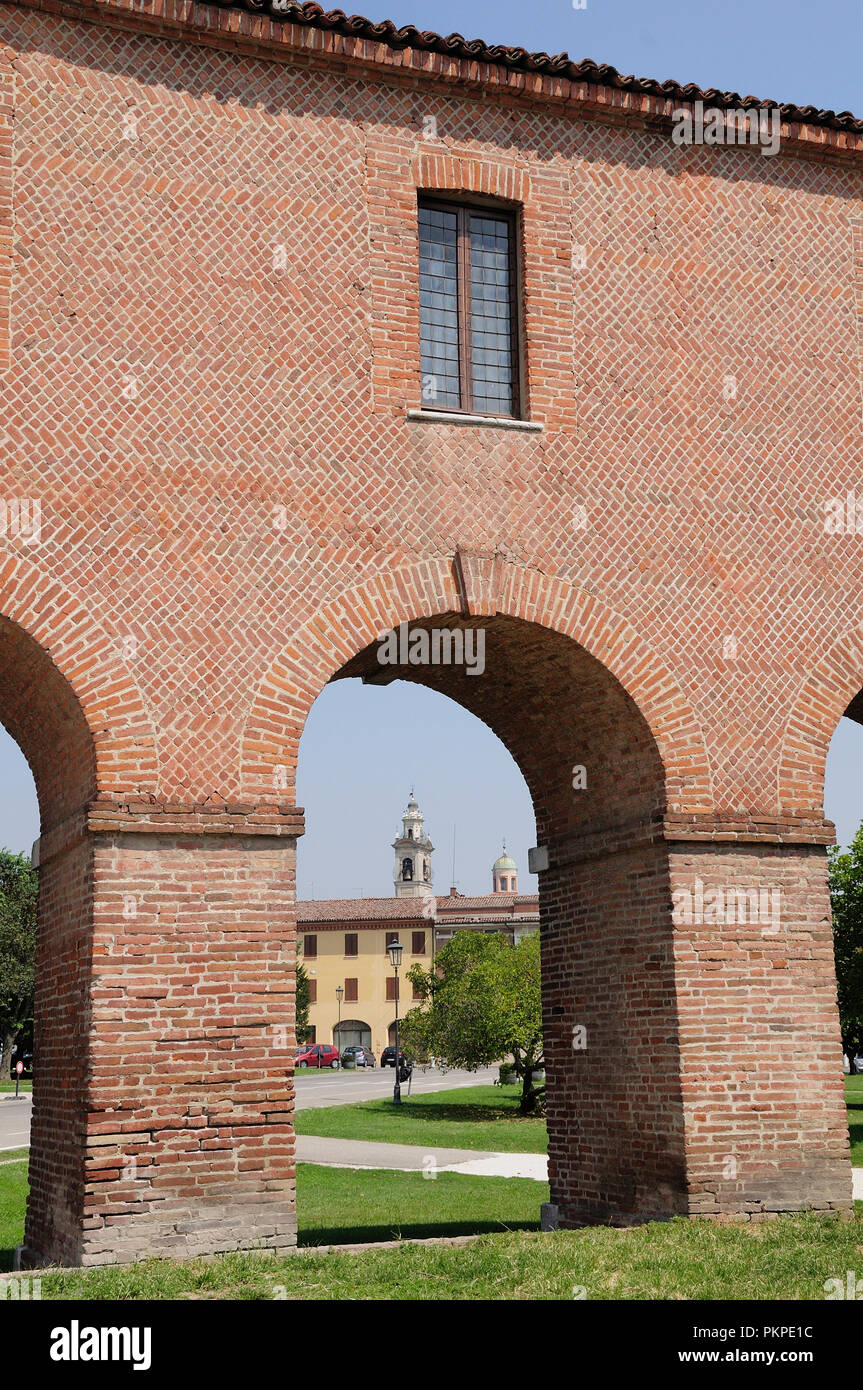 L'Italie, Lombardie, Sabbionetta, murs du palais. Banque D'Images