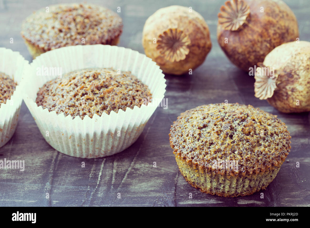 Des muffins aux graines de pavot Banque D'Images