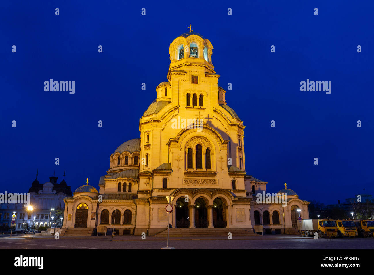 La cathédrale Alexandre Nevski de nuit à Sofia, Bulgarie. Banque D'Images