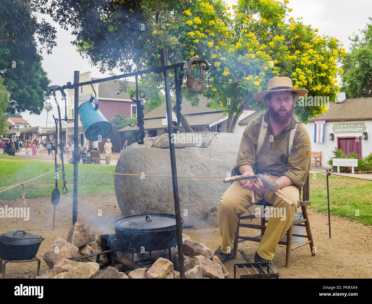San Diego, 2 août : Les gens en costume de style ancien dans la vieille ville historique le 2 août 2014 à San Diego, Californie Banque D'Images