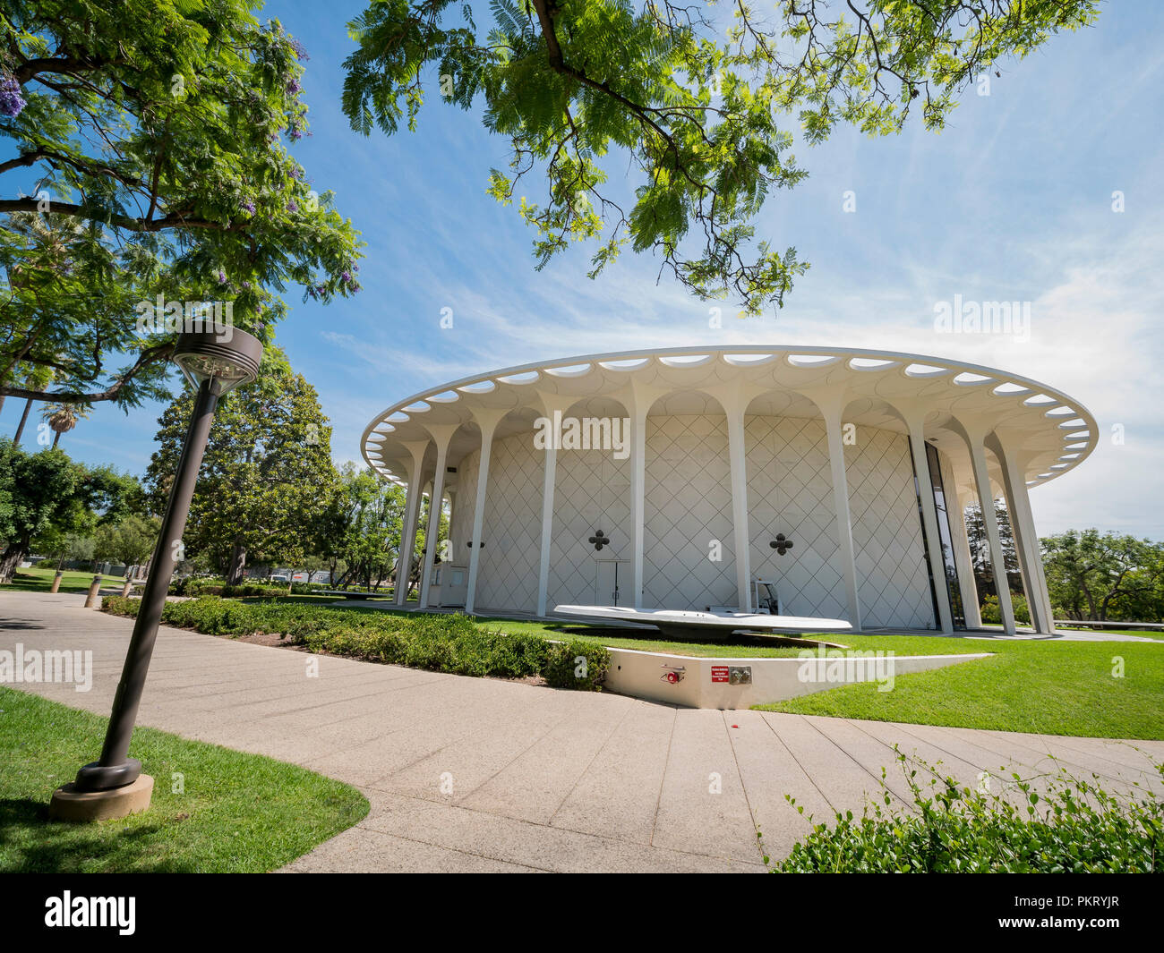 Los Angeles, 21 JUIL : Vue extérieure de la Beckman Auditorium à Caltech le Jul 21, 2018 à Los Angeles, Californie Banque D'Images