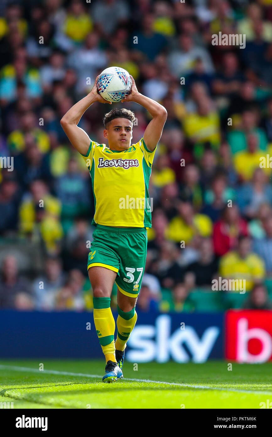Carrow Road, Norfolk, Royaume-Uni. 15 Sep 2018. Sky Bet Championship EFL Norwich City v Middlesbrough ; Max Aarons de Norwich en jette. Utilisez uniquement rédactionnel aucune utilisation non autorisée avec l'audio, vidéo, données, listes de luminaire, club ou la Ligue de logos ou services 'live'. Aucune utilisation de pari, de jeux ou d'un club ou la ligue/dvd publications et toutes les images de la Ligue anglaise de football sont soumis à licence DataCo Crédit : News Images /Alamy Live News Banque D'Images
