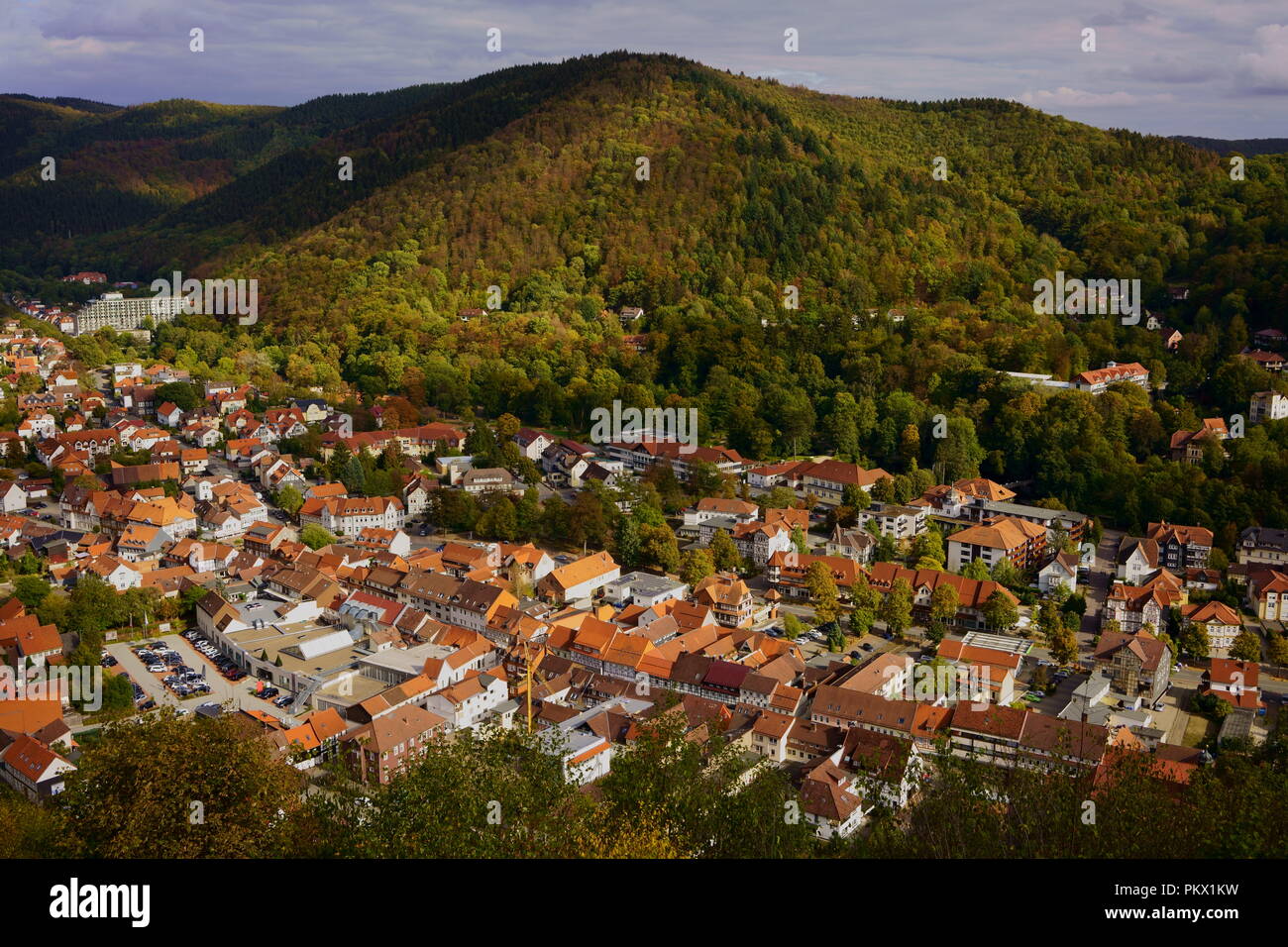 Le paysage urbain de Bad Lauterberg dans les montagnes du Harz, Basse-Saxe, Allemagne. Maisons à colombages pittoresques dans le sud de la région du Harz. Banque D'Images