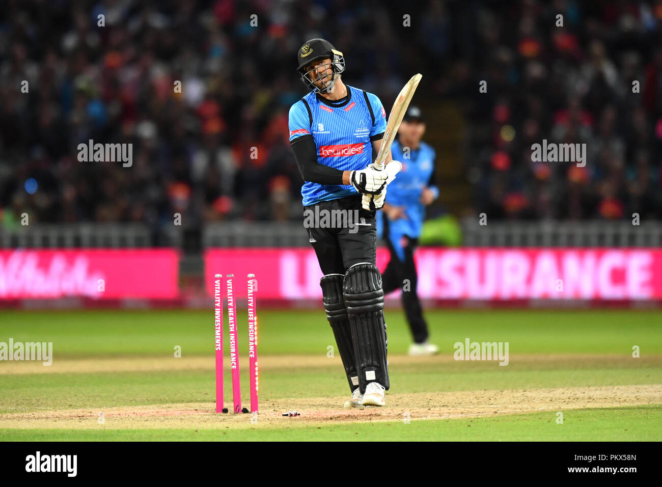 Sussex Sharks' David Wiese réagit après avoir été bouleversés par des rapides de Worcestershire Moeen Ali pendant la vitalité T20 Blast définitif le jour des finales à Edgbaston, Birmingham. Banque D'Images