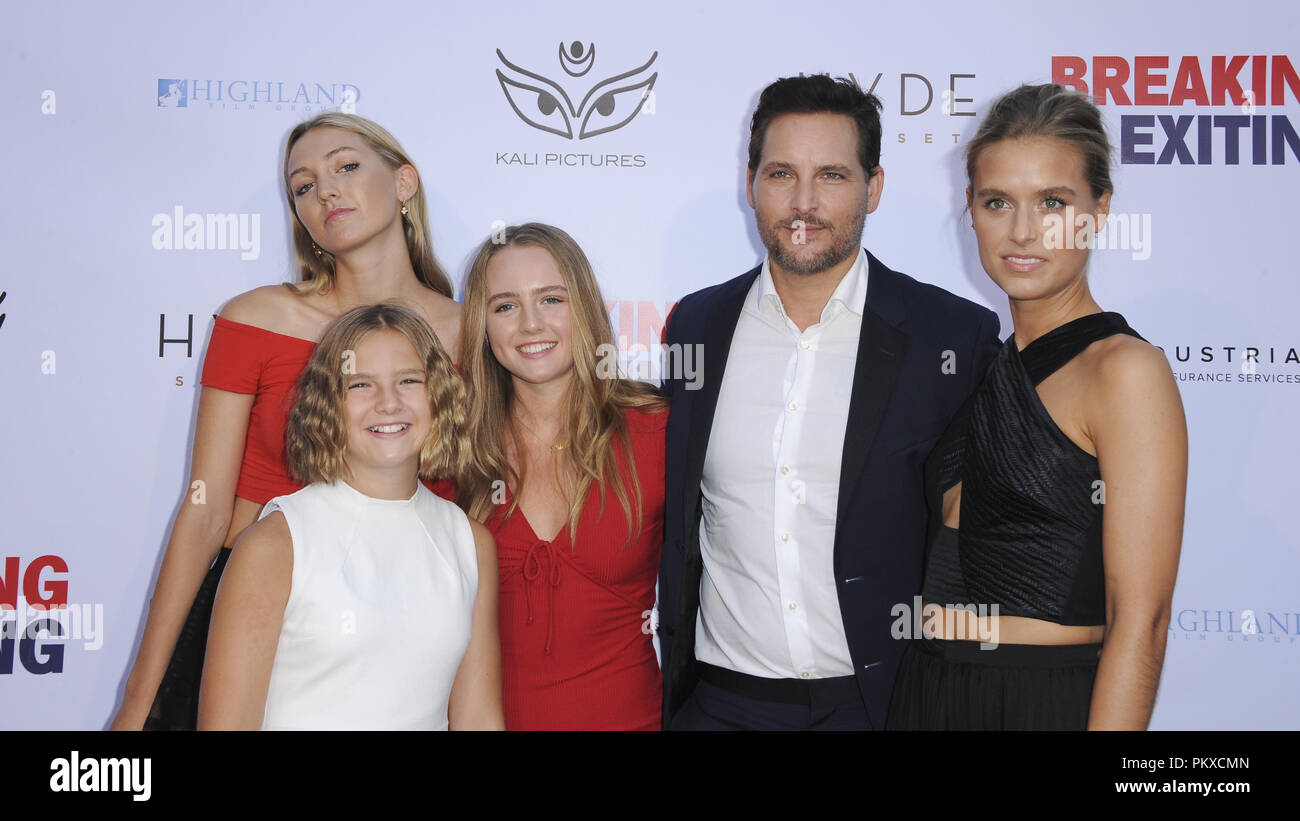 Peter Facinelli Fiona Eve Facinelli Première mondiale de 'Breaking & sortie' à l'Egyptian Theatre comprend : Fiona  Eve Facinelli, Luca Bella, Lola Ray Facinelli, Peter Facinelli, Facinelle  Lily Anne Harrison Où : Los Angeles, California, United States
