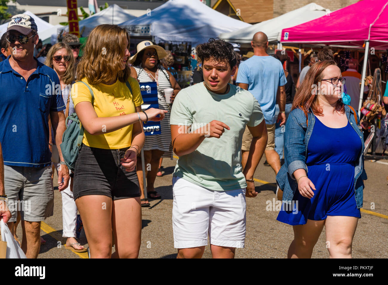 Memphis, Tennessee. 15 septembre 2018. Cooper-Young Festival 2018, Memp.Son, New York. Le plus grand festival d'une journée dans le Tennessee. Gens profitant de la dernière de l'été avec l'art, de l'alimentation et de la bonne musique. Crédit : Gary Culley/Alamy Live News Banque D'Images
