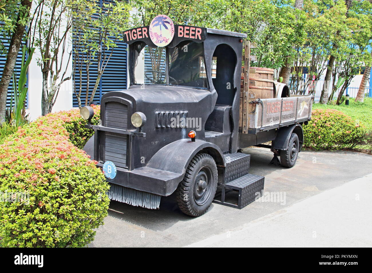 Singapour - 20 juillet 2018 : vieux camion de livraison de bière Tiger Banque D'Images