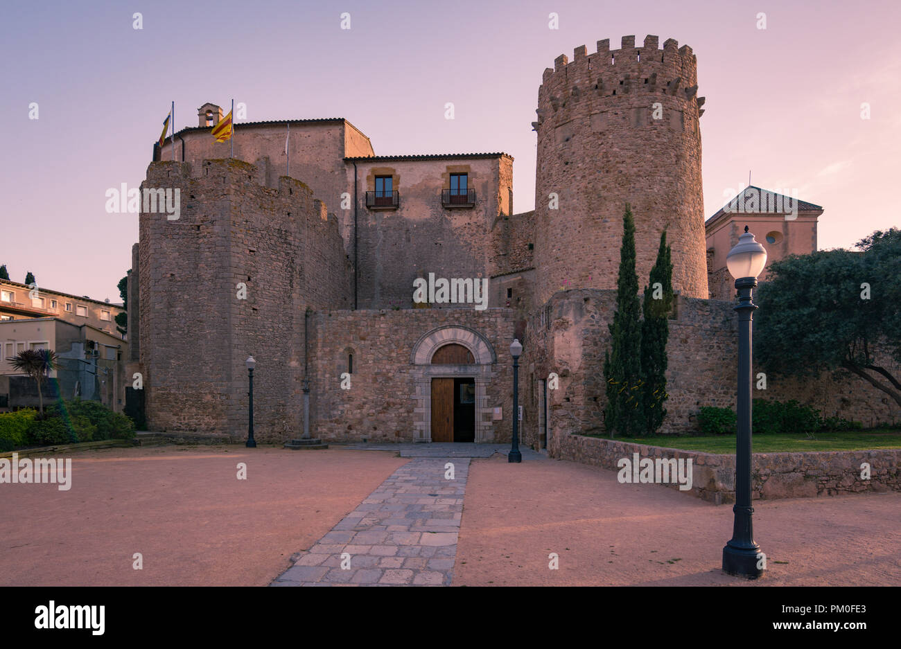 Monastère de Sant Feliu de Guixols en Costa Brava, province de Gérone, Espagne. Banque D'Images