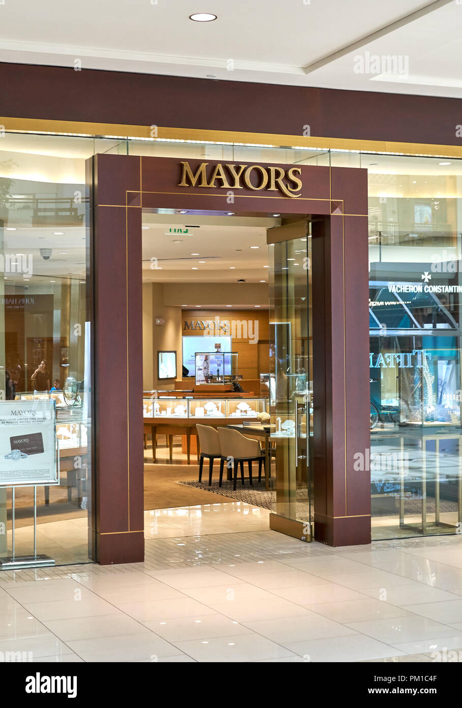 AVENTURA, USA - Le 23 août 2018 : Les maires célèbre boutique dans le centre commercial Aventura Mall. Maires vend des bijoux et montres de la plupart des marques emblématiques Banque D'Images