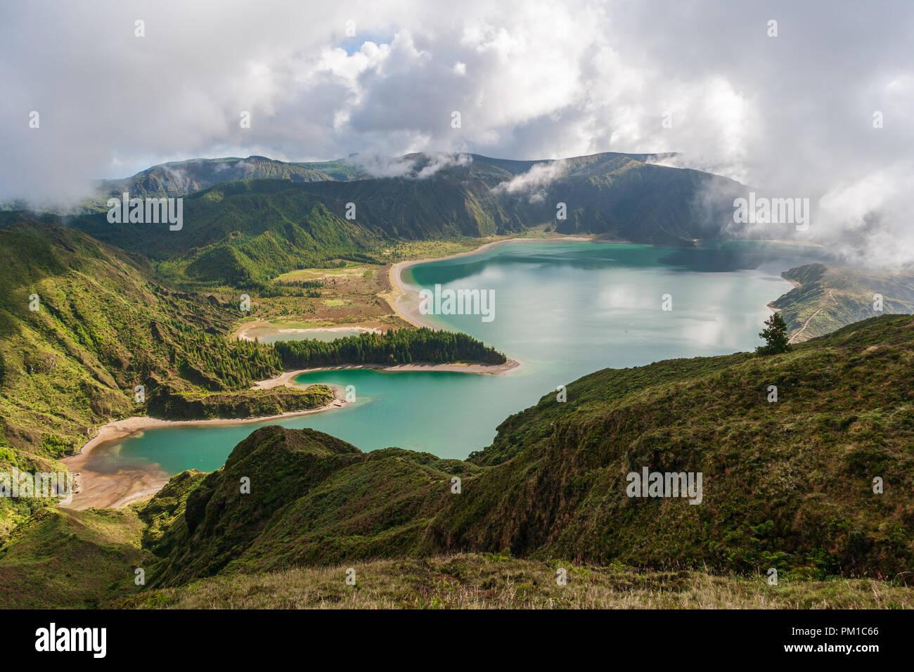 Vue sur le lac de fogo Sao Miguel Açores Banque D'Images