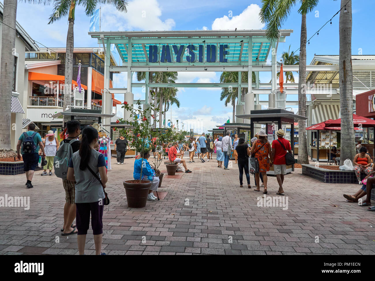 MIAMI, USA - 22 août 2018 : Bayside Marketplace sign in Miami. Bayside Marketplace est de deux étages du centre commercial en plein air situé dans le centre-ville de Mia Banque D'Images
