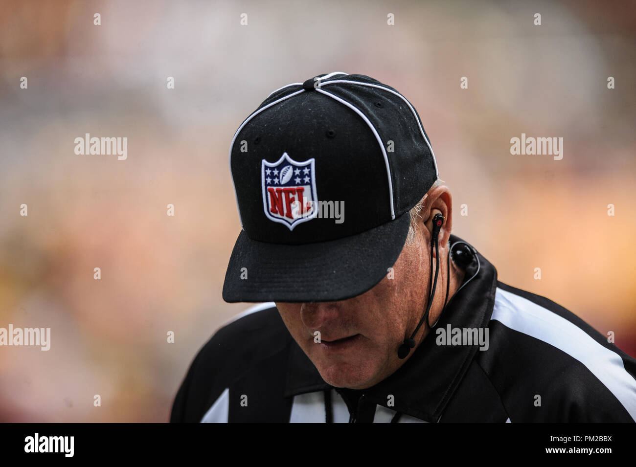 Septembre 16th, 2018 : le fonctionnaire au cours de la NFL Pittsburgh Steelers vs Kansas City Chiefs match au stade Heinz Field de Pittsburgh, PA. Jason Pohuski/CSM Banque D'Images Septembre 16th, 2018 : le fonctionnaire au cours de la NFL Pittsburgh Steelers vs Kansas City Chiefs match au stade Heinz Field de Pittsburgh, PA. Jason Pohuski/CSM Banque D'Images