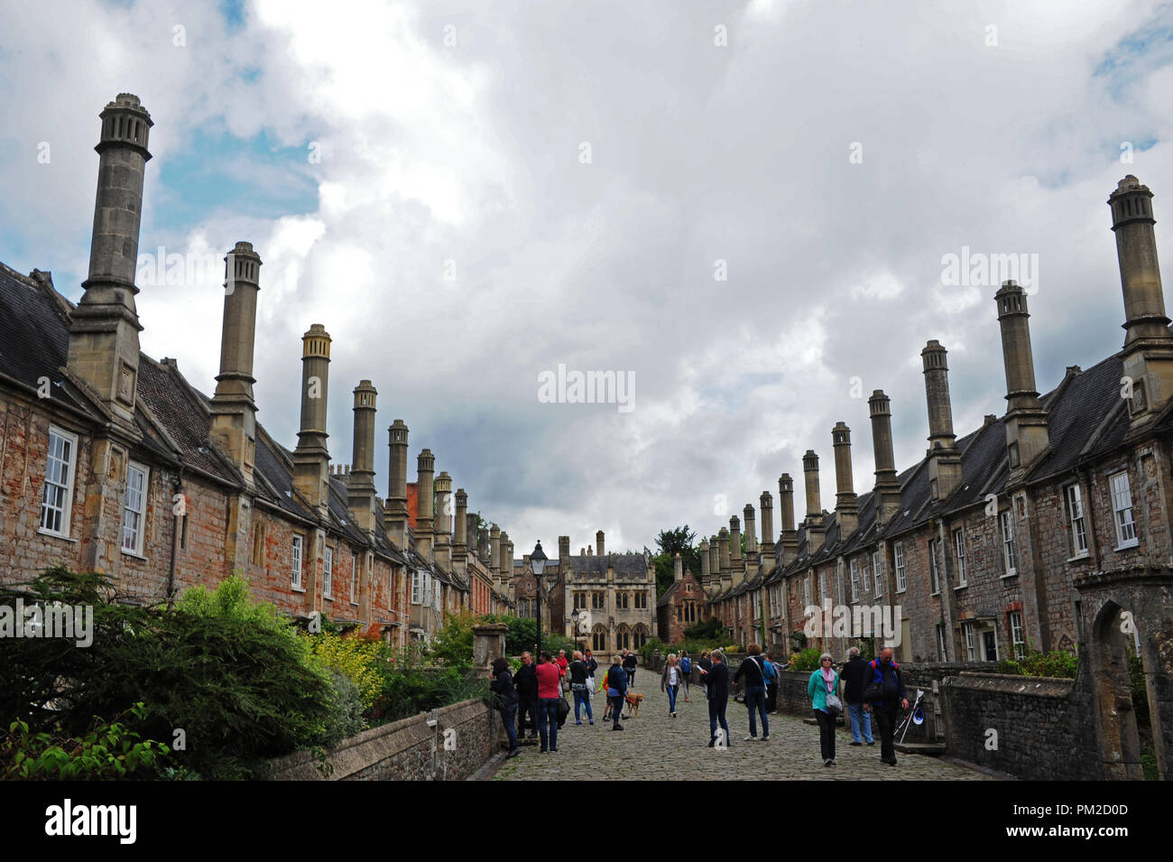 Wells, Grossbritannien. Août 13, 2018. 'Fermer' Vicaires - un dessin de rue avec maisons individuelles rempli pour les hommes de le choeur de la cathédrale de Wells 1363, enregistré en août 2018 dans le monde de l'utilisation | Credit : dpa/Alamy Live News Banque D'Images