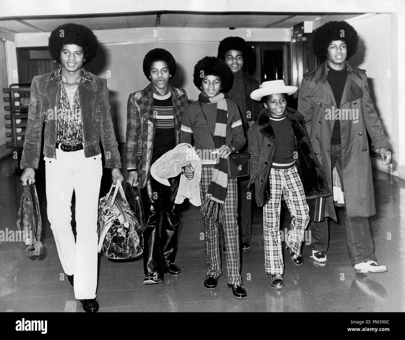 Les Jackson Five, Jackie, Marlon, Michael, Tito, Randy et Jermaine, octobre 1972. Référence de fichier #  1256 002THA Banque D'Images