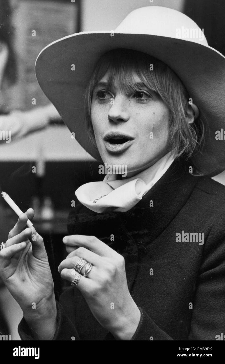 Marianne Faithfull  rptitions pour une pice de thtre, 1967  CCR /Le  Hollywood Archive - Tous droits rservs rfrence # 1295 004THA Photo  Stock - Alamy