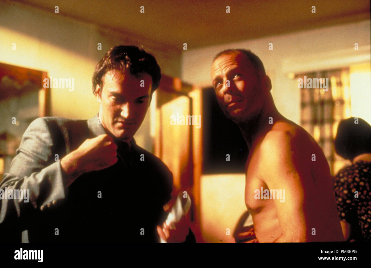 'Pulp Fiction', Quentin Tarantino, Bruce Willis © 1994 Miramax Banque D'Images