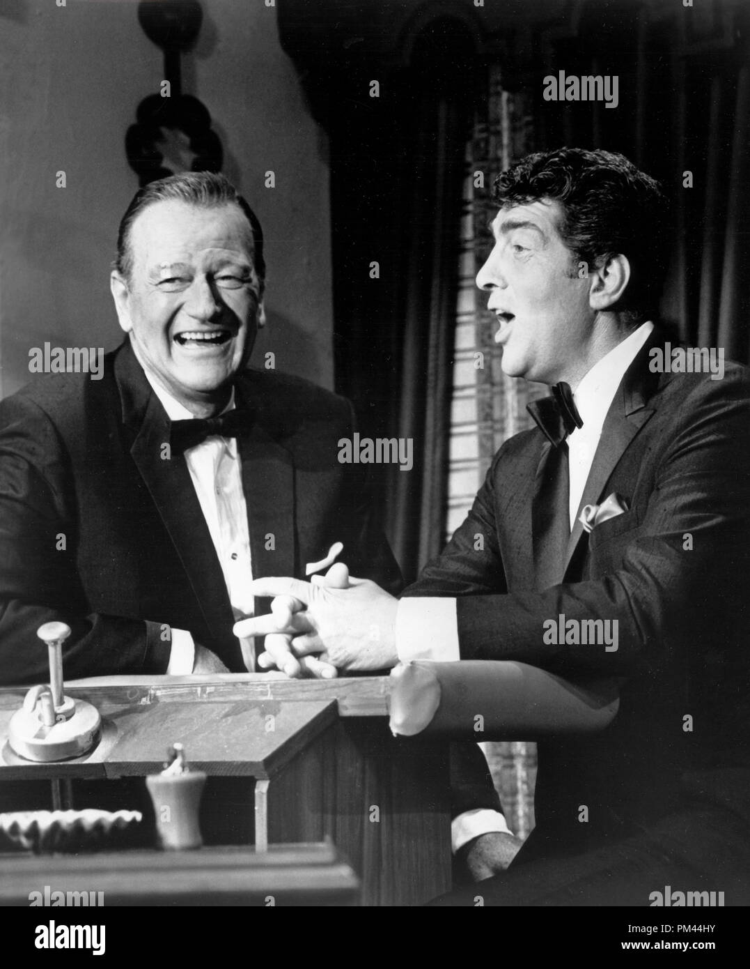 Dean Martin et John Wayne sur le 'Dean Martin Show' vers 1965
