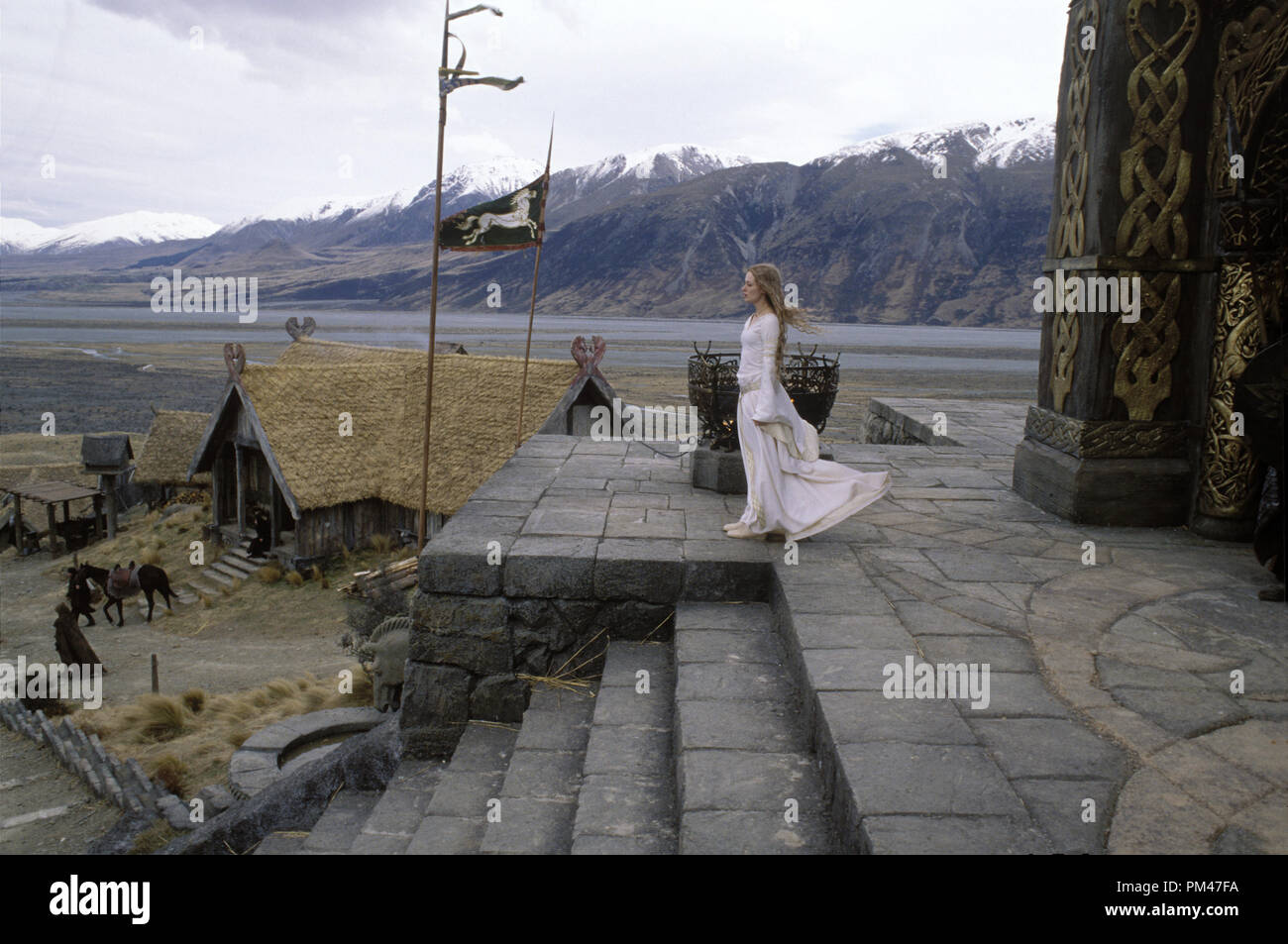 Photos de nouvelle ligne présente 'Le Seigneur des Anneaux : Les Deux Tours' Miranda Otto © 2002 New Line Photo par Pierre Vinet Banque D'Images