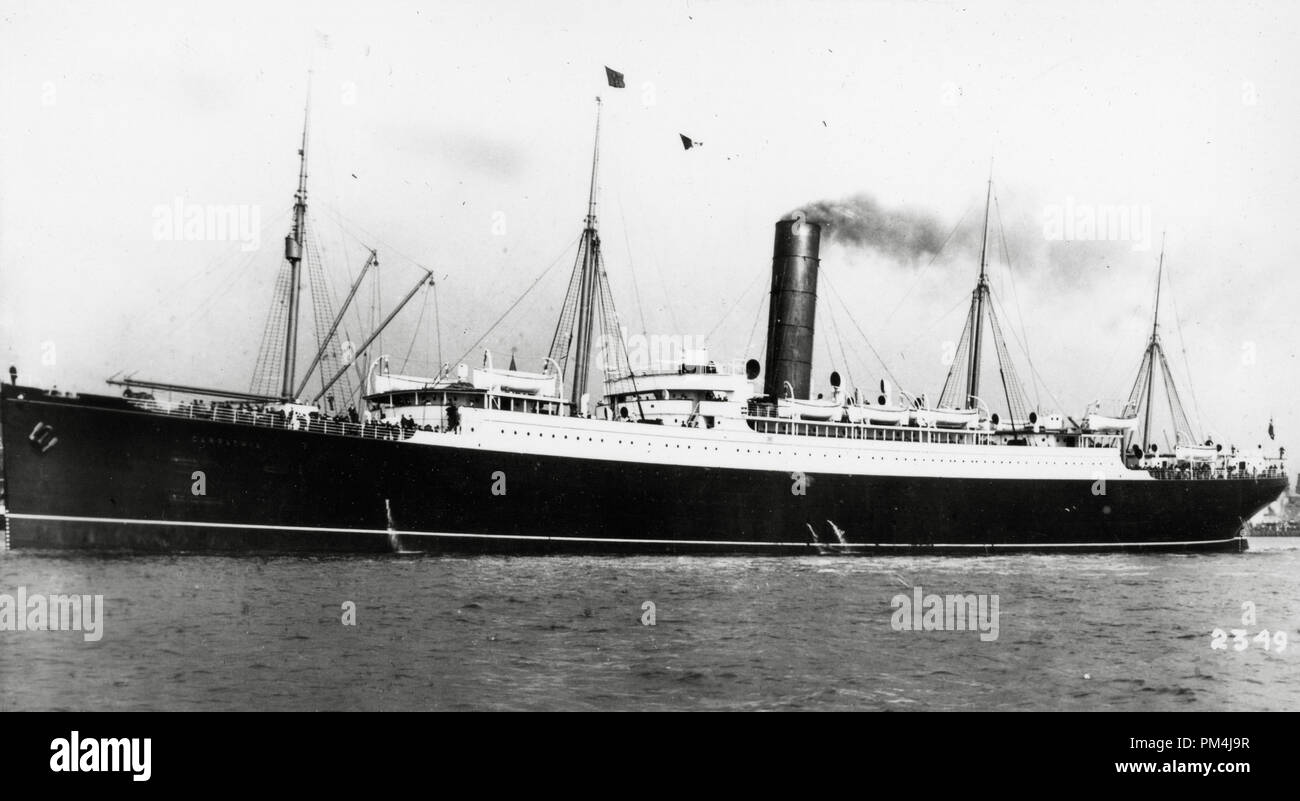 Carpathia RMS fait son voyage inaugural en 1903 et est devenu célèbre pour sauver les survivants de rivaliser avec la White Star Line's RMS Titanic après qu'il a heurté un iceberg et a coulé avec une perte de 1 517 vies le 15 avril 1912 ; années 1912 . Référence de fichier #  1003 627THA Banque D'Images