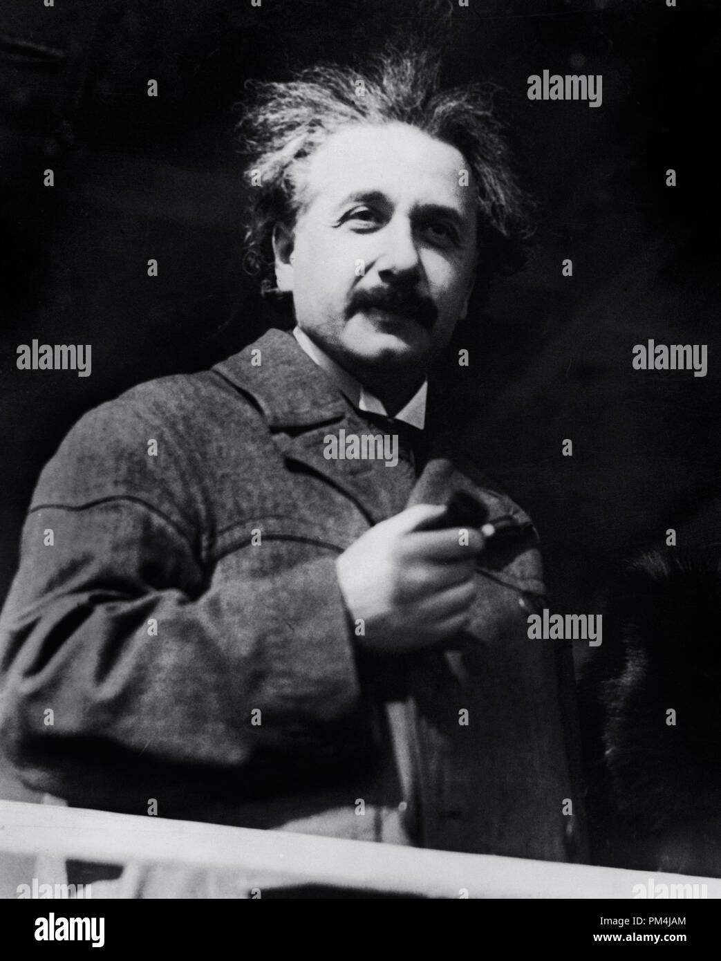 L'Allemand Albert Einstein, physicien théorique vers 1929 Référence #  1003 640THA Banque D'Images