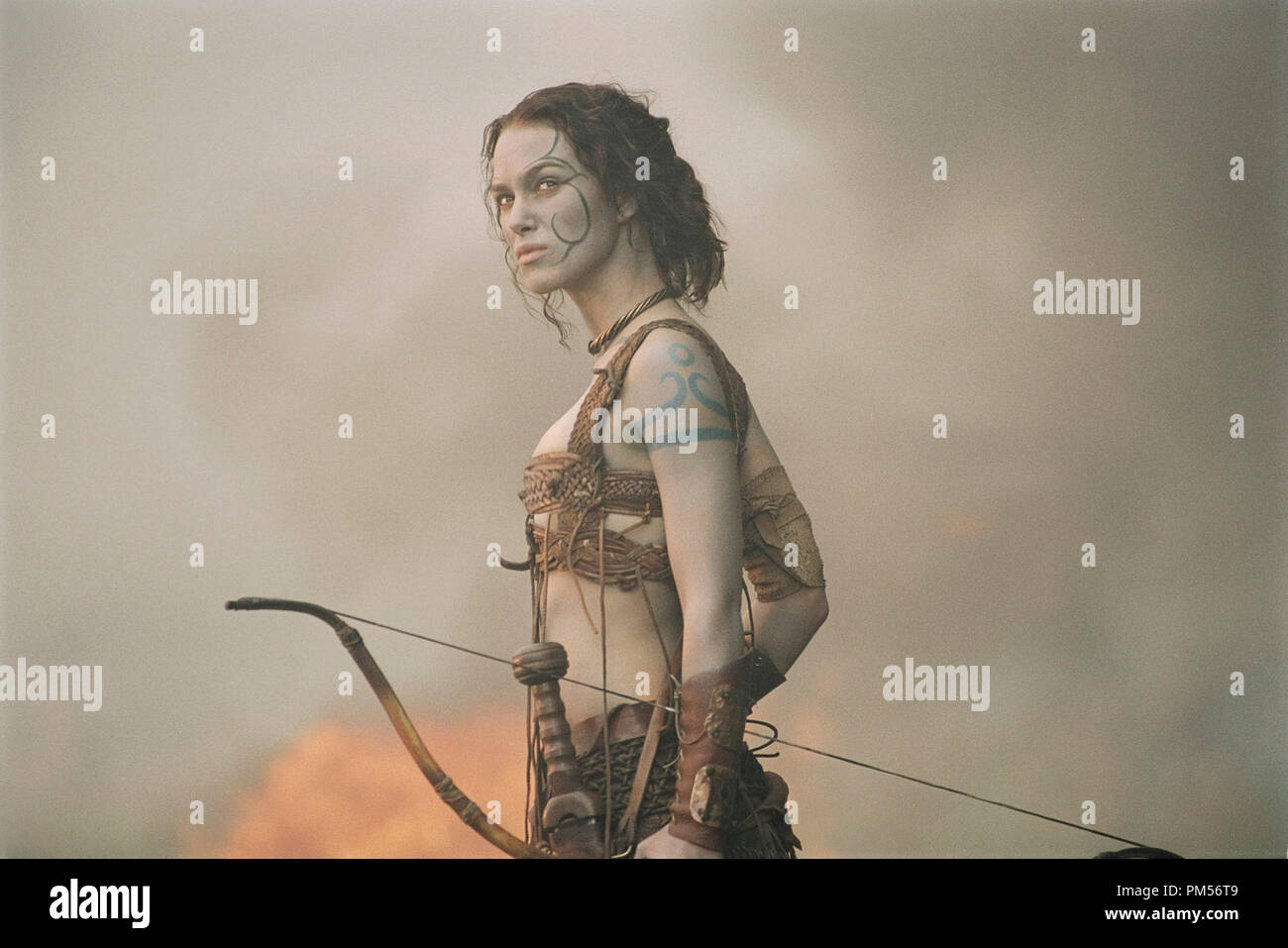 Photo du film de 'King Arthur' Keira Knightley Crédit photo : Jonathan Hession © 2004 Touchstone Pictures Référence #  307351344THA pour un usage éditorial uniquement - Tous droits réservés Banque D'Images