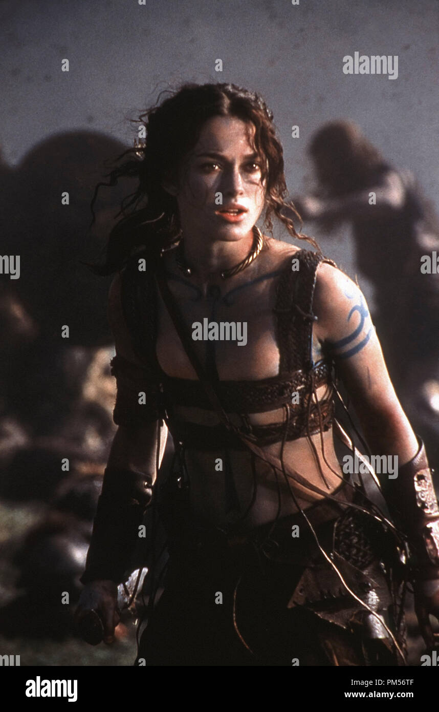 Photo du film de 'King Arthur' Keira Knightley © 2004 Pierre Crédit photo : Jonathan Hession Référence de fichier #  307351348THA pour un usage éditorial uniquement - Tous droits réservés Banque D'Images