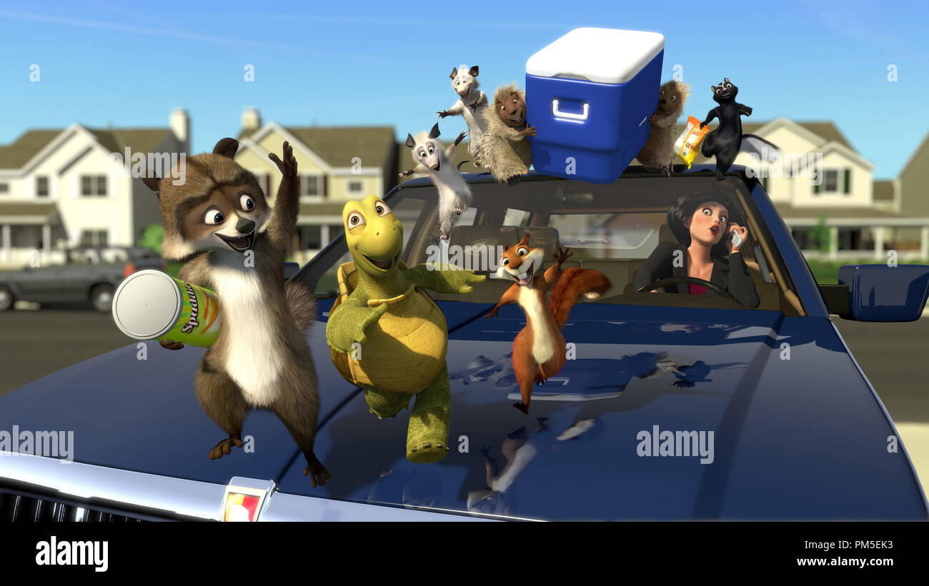 Photo du film / Publicité encore de 'Over the Hedge' RJ, Verne, Hammy, Ozzie, Heather, Lou, Penny, Stella, Gladys © 2006 Dreamworks Référence de fichier #  30737039THA pour un usage éditorial uniquement - Tous droits réservés Banque D'Images