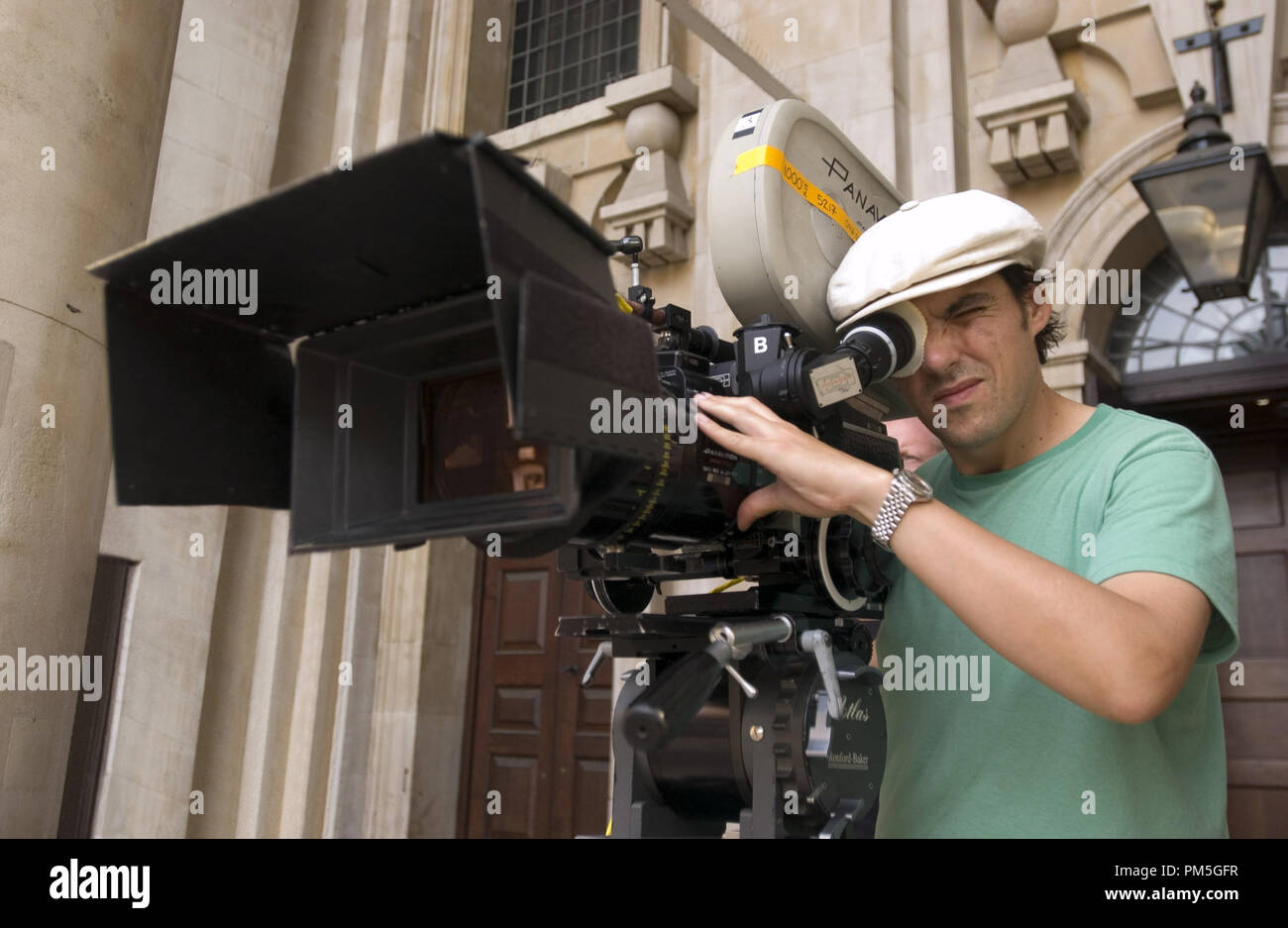 Photo du film de 'Atonement' réalisateur Joe Wright © 2007 Focus Crédit photo : Alex Bailey Référence de fichier #  30738259THA pour un usage éditorial uniquement - Tous droits réservés Banque D'Images