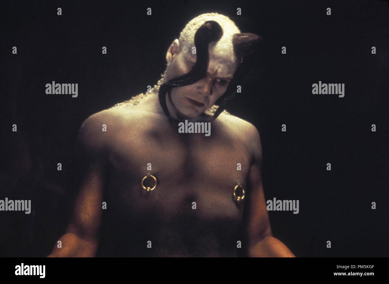 Photo du film / photos promotionnelles de 'La cellule' Vincent D'Onofrio © 2000 New Line Cinema Référence #  30846179THA pour un usage éditorial uniquement - Tous droits réservés Banque D'Images