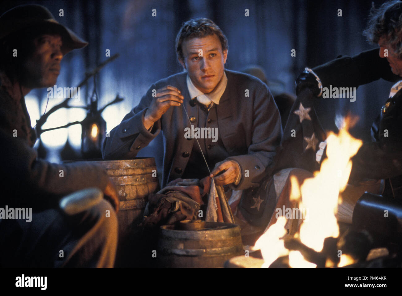 Photo du film / photos promotionnelles de 'The Patriot' Heath Ledger © 2000 Columbia Pictures Crédit Photo : Andrew Cooper Référence #  30846131THA pour un usage éditorial uniquement - Tous droits réservés Banque D'Images