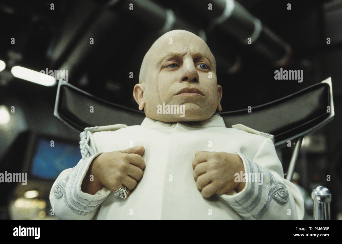 Photo du film / Publicité encore de 'Austin Powers in Goldmember' Verne Troyer © 2002 Nouvelle ligne Producitons Crédit photo : Melinda Sue Gordon Banque D'Images