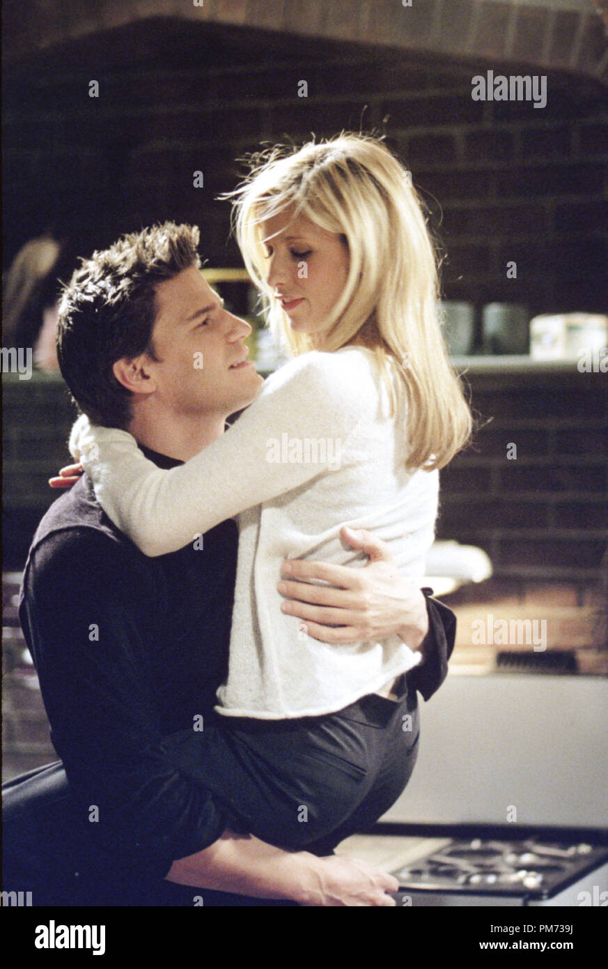 David Boreanaz Et Sarah Michelle Gellar En Couple David boreanaz sarah michelle gellar Banque de photographies et d'images à  haute résolution - Alamy