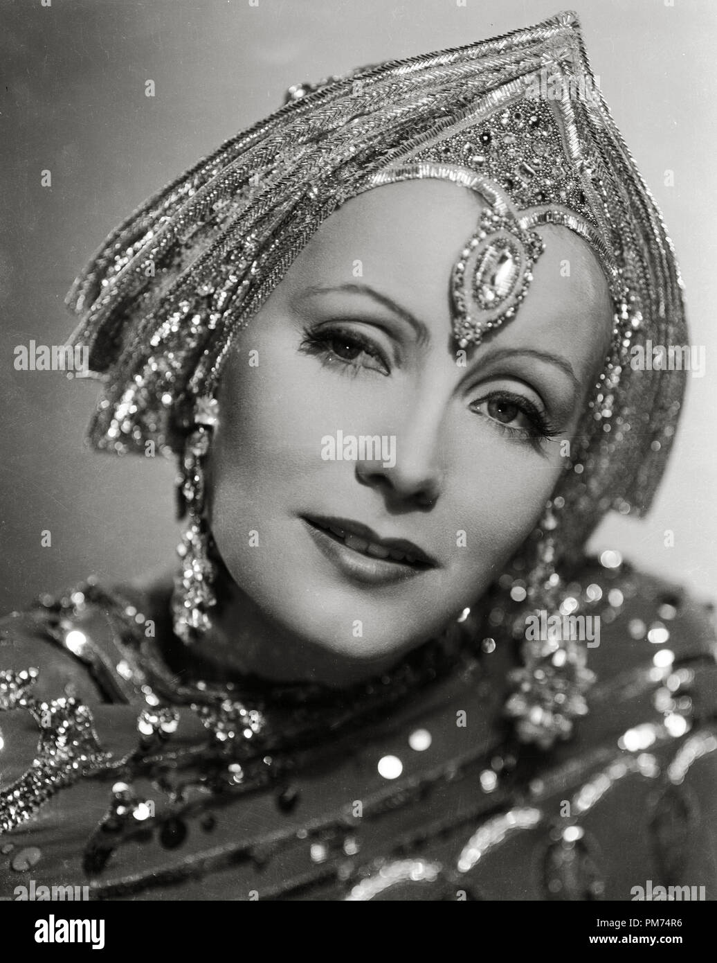 Mata hari film Banque de photographies et d’images à haute résolution ...