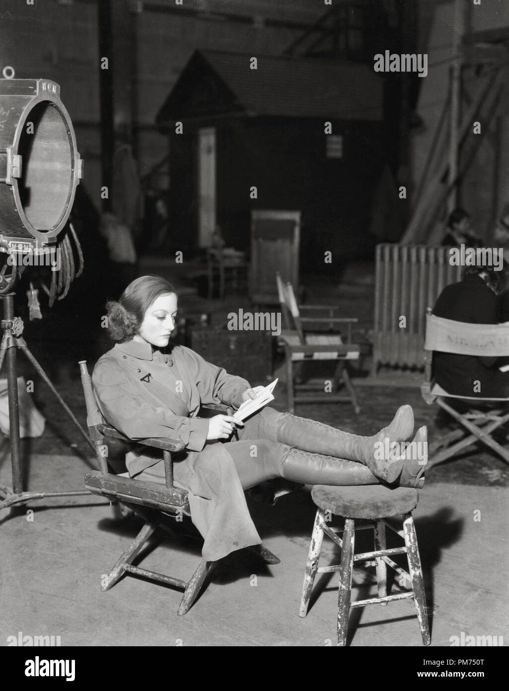 Joan Crawford, vers 1931. Référence #  30928 Fichier_263THA Banque D'Images