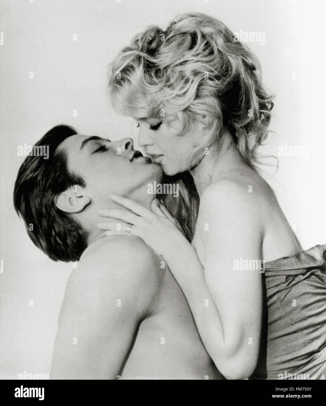 Brigitte Bardot et Alain Delon, vers 1961. Référence # 30928 Fichier_264THA Banque D'Images