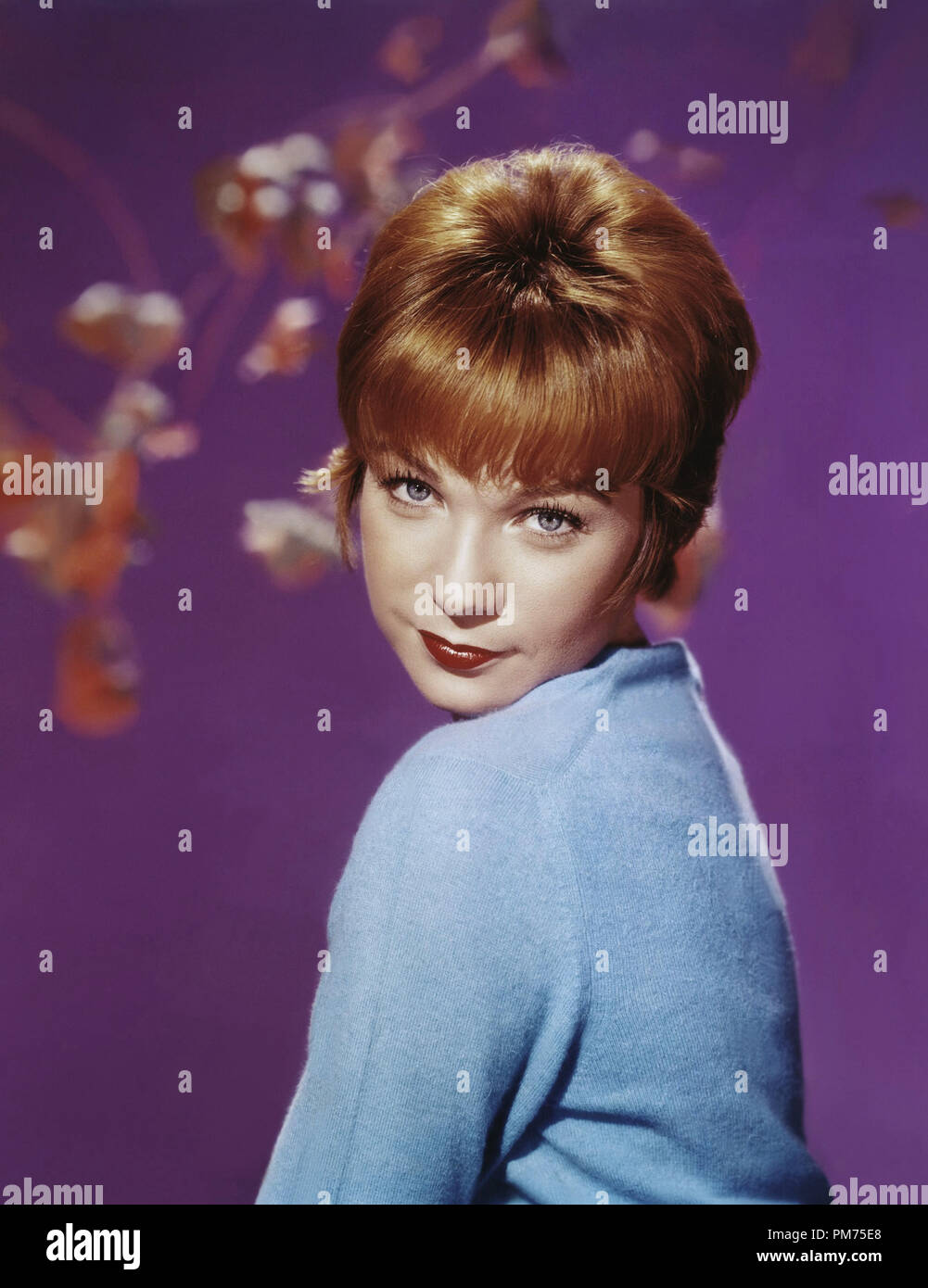 Shirley MacLaine, vers 1962. Référence #  30928 Fichier 528THA Banque D'Images