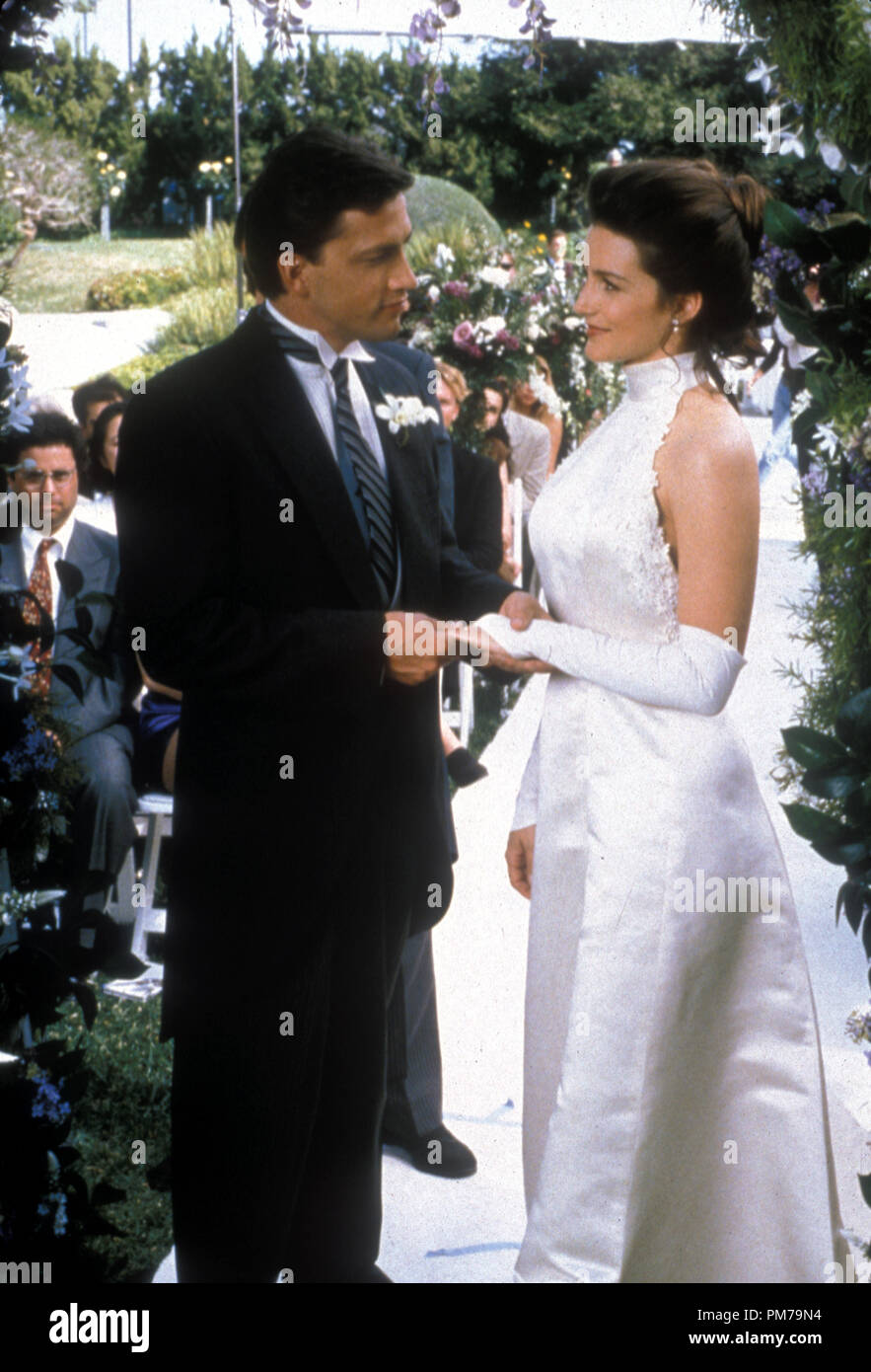 Photo du film 'Melrose Place' de Andrew Shue, Kristin Davis, 1996 Référence du dossier #  31042398THA pour un usage éditorial uniquement - Tous droits réservés Banque D'Images