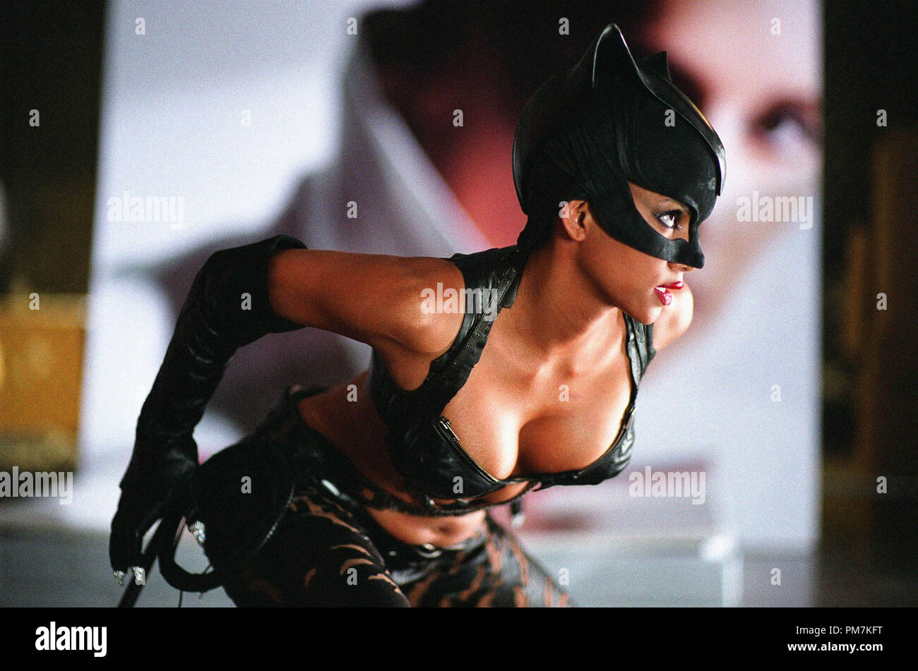 Halle Berry, 'Catwoman' 2004 Banque D'Images