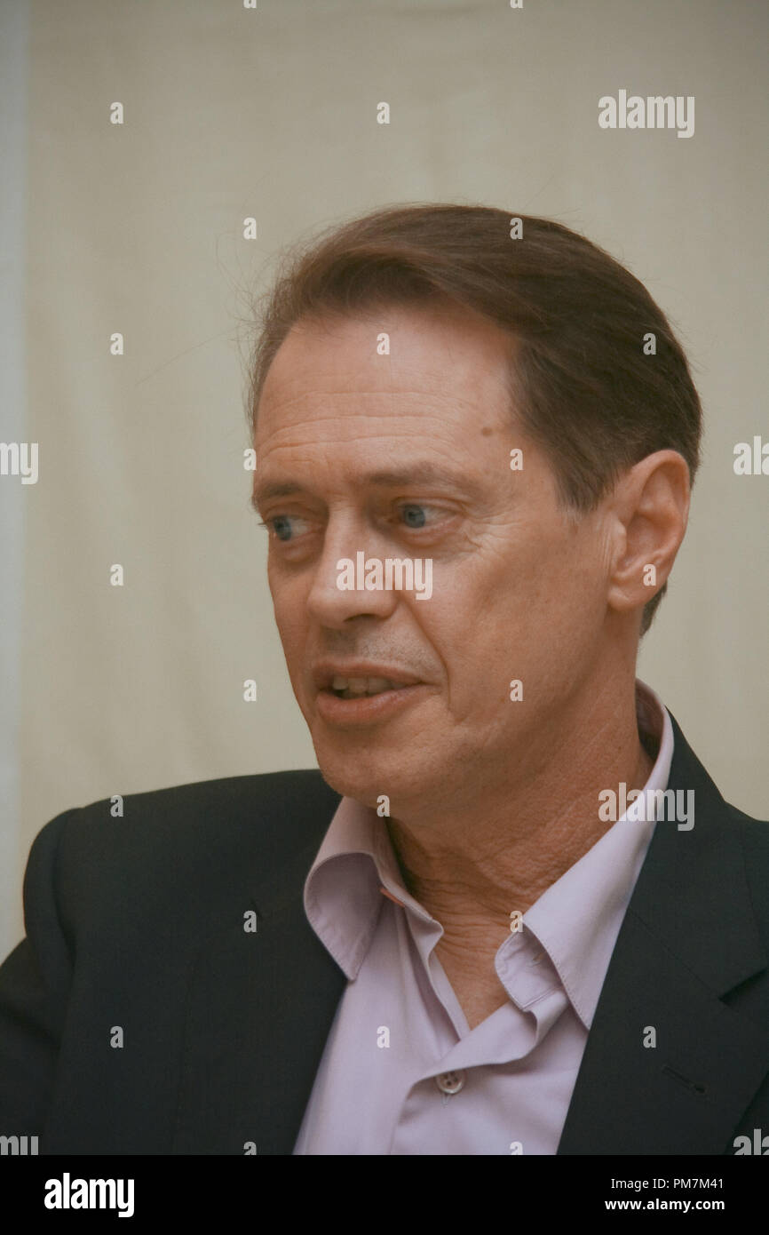 Steve Buscemi 'Boardwalk Empire' Session de portrait, le 19 septembre 2011. La reproduction par les tabloïds américains est absolument interdit. Référence #  31174 Fichier 006CCR pour un usage éditorial uniquement - Tous droits réservés Banque D'Images