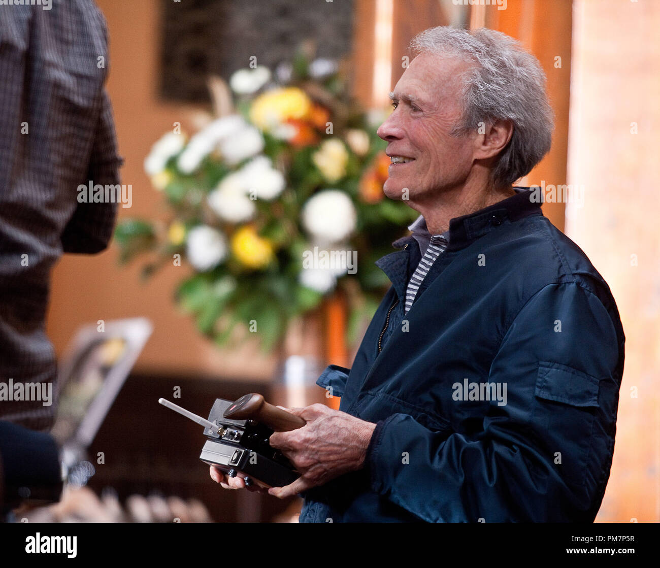 Réalisateur CLINT EASTWOOD pendant le tournage de Warner Bros Pictures, le théâtre "J. EDGAR," un communiqué de Warner Bros Pictures. Banque D'Images