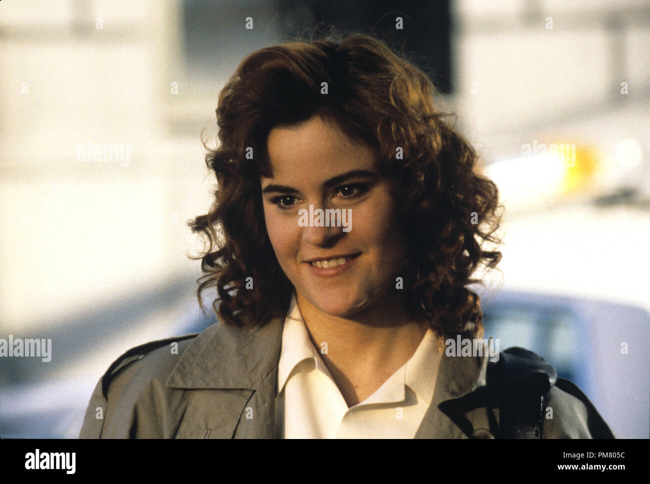 Photo du film ou encore la publicité de 'Betsy's Wedding' Ally Sheedy © 1990 Buena Vista Pictures Tous Droits Réservés #  de référence fichier 31571310THA pour un usage éditorial uniquement Banque D'Images