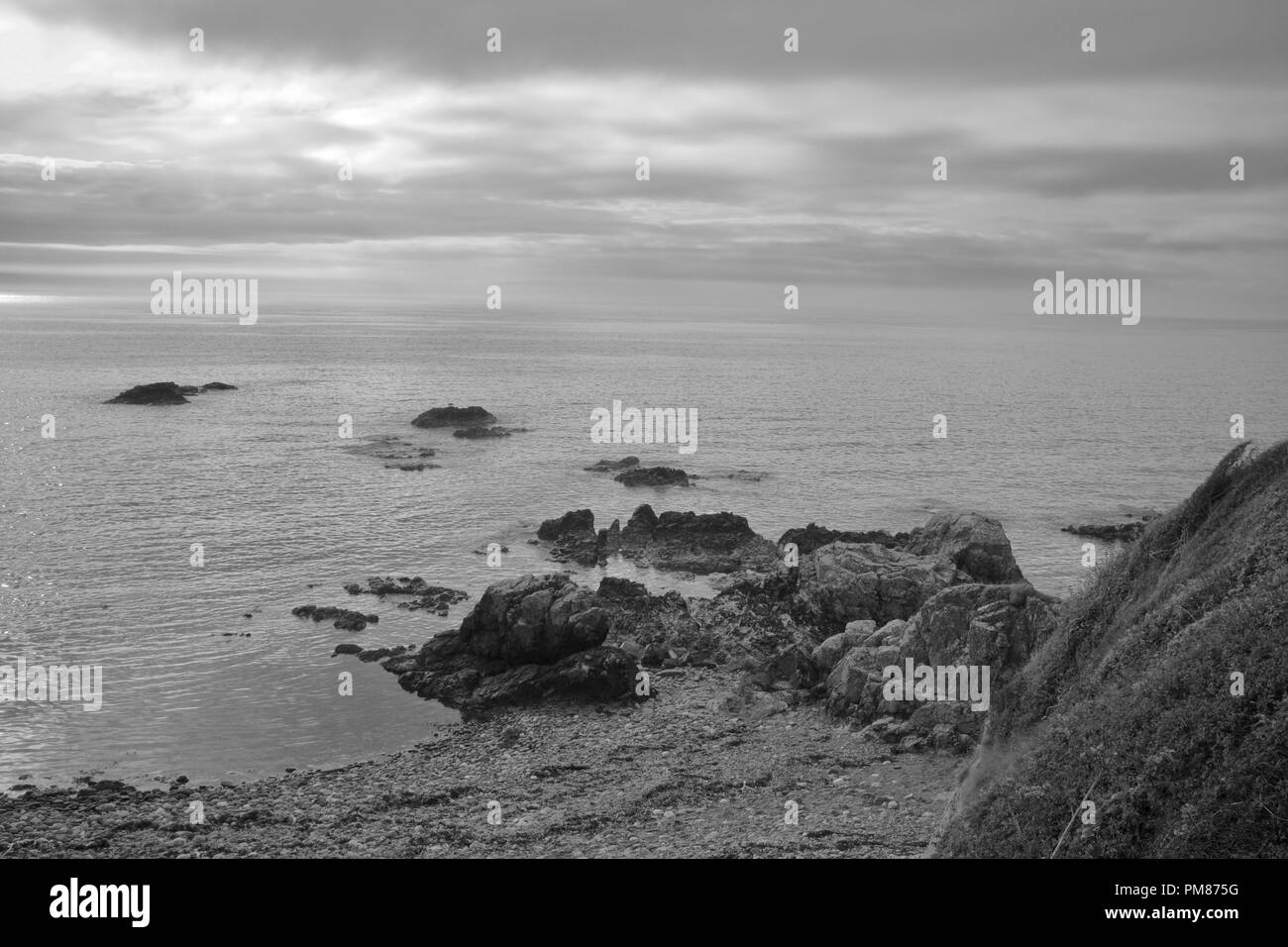 Seascape, rochers, mer et ciel Banque D'Images