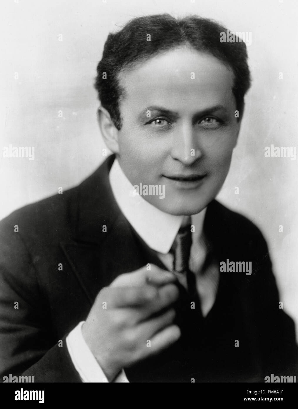 Encore une publicité Studio : Harry Houdini vers 1919 référence #  31780 404 Banque D'Images
