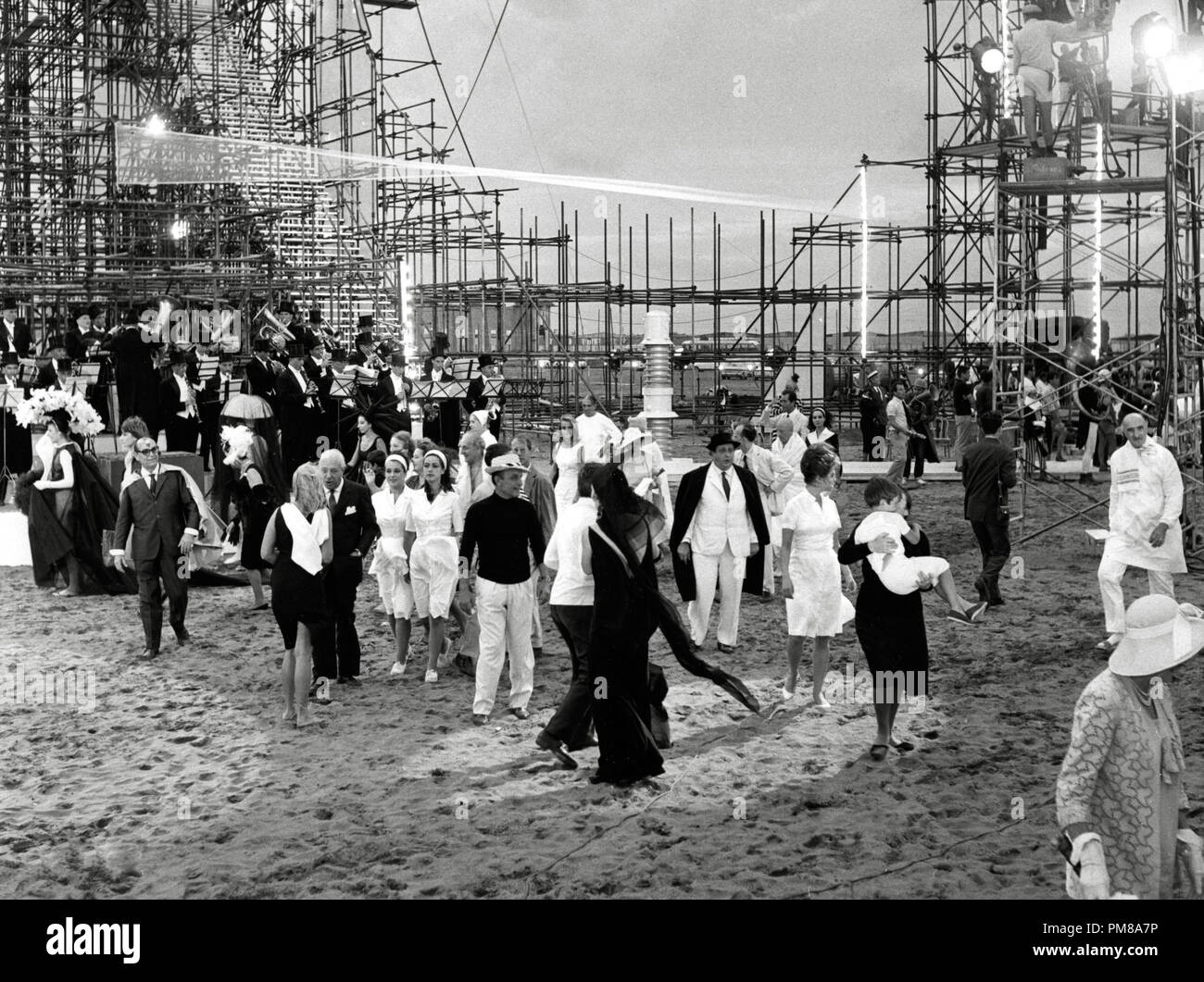 '8' et demi (8 1/2) Scène 1963 Référence de dossier encore 31780 539 Banque D'Images