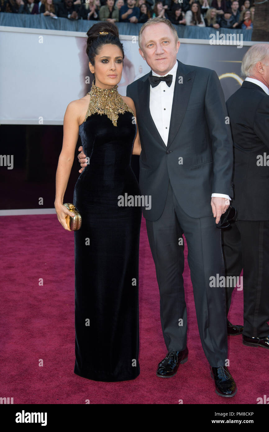 Salma Hayek Pinault et François-Henri Pinault arrivesfor les Oscars® au Dolby® Theatre à Hollywood, CA, le 24 février 2013. Banque D'Images