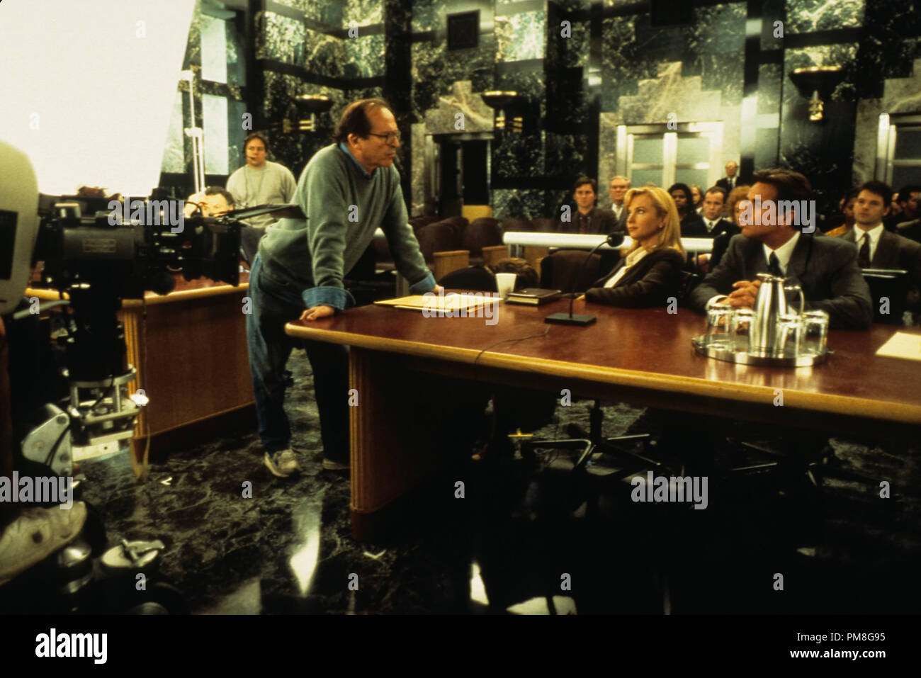 Photo du film / publicité encore de 'coupable comme péché' Réalisateur Sidney Lumet, Rebecca de Mornay, Don Johnson © 1993 Hollywood Pictures Crédit photo : Kerry Hayes #  de référence fichier 31371285THA pour un usage éditorial uniquement Tous droits réservés Banque D'Images