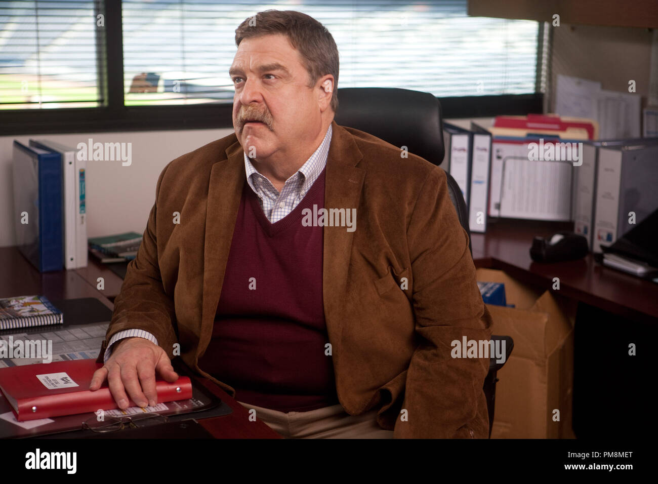 JOHN GOODMAN que Pete Klein à Warner Bros Pictures' le théâtre "PROBLÈMES AVEC LA COURBE," un communiqué de Warner Bros Pictures. Banque D'Images