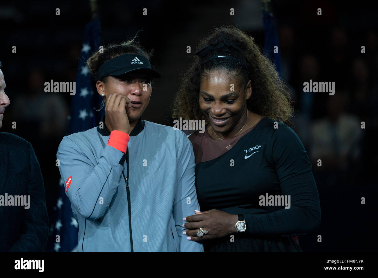 Naomi Osaka (JPN) et Serena Williams (USA) au cours de la finale des femmes à l'US Open de Tennis 2018. Banque D'Images