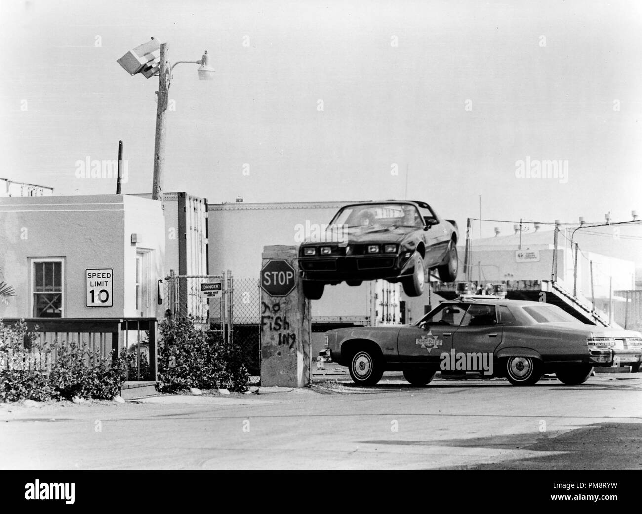 Publicité studio de encore « Smokey et le Bandit II' Burt Reynolds © 1980 Tous droits réservés Universal Référence de fichier #  31715104THA pour un usage éditorial uniquement Banque D'Images